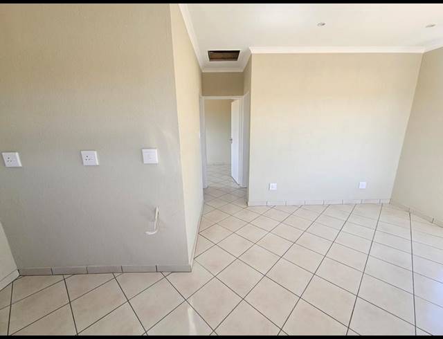 2 BEDROOM HOUSE FOR SALE IN SELCOURT